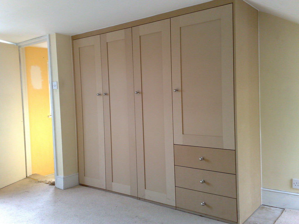 Shaker Style Wardrobe