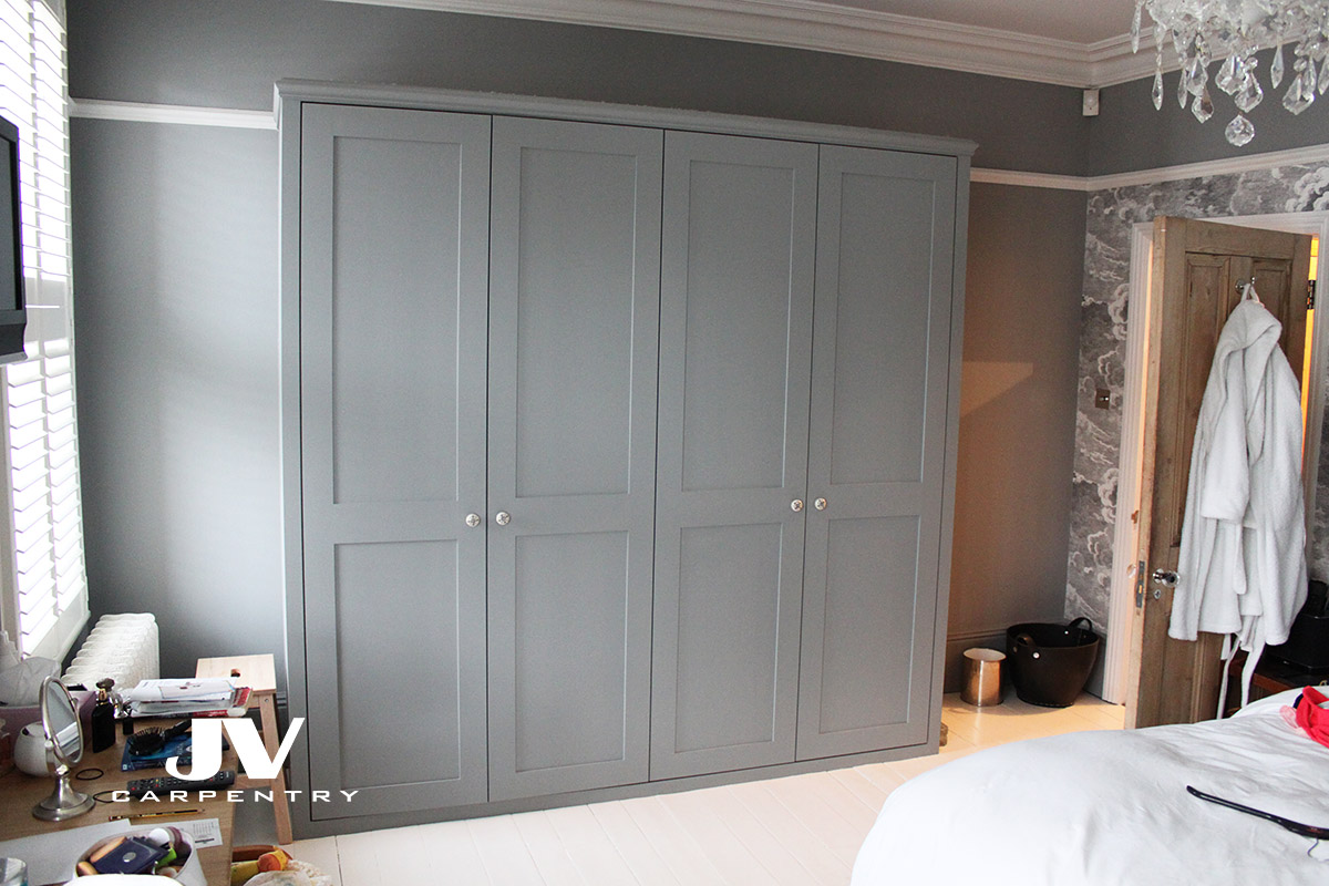 fitted wardrobe with shaker doors