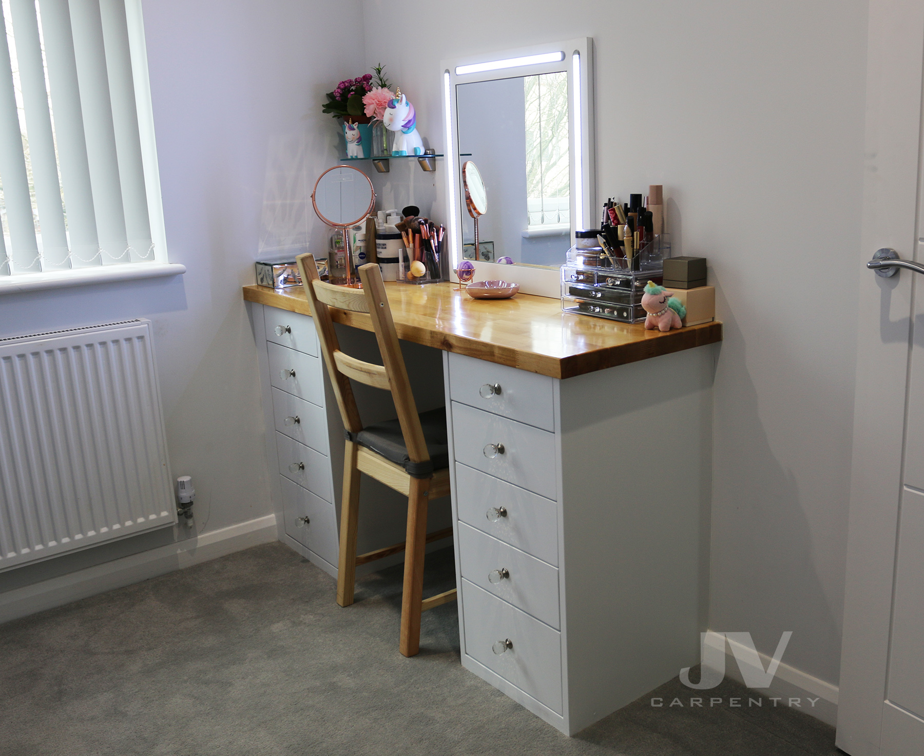 toilet table in dressing room