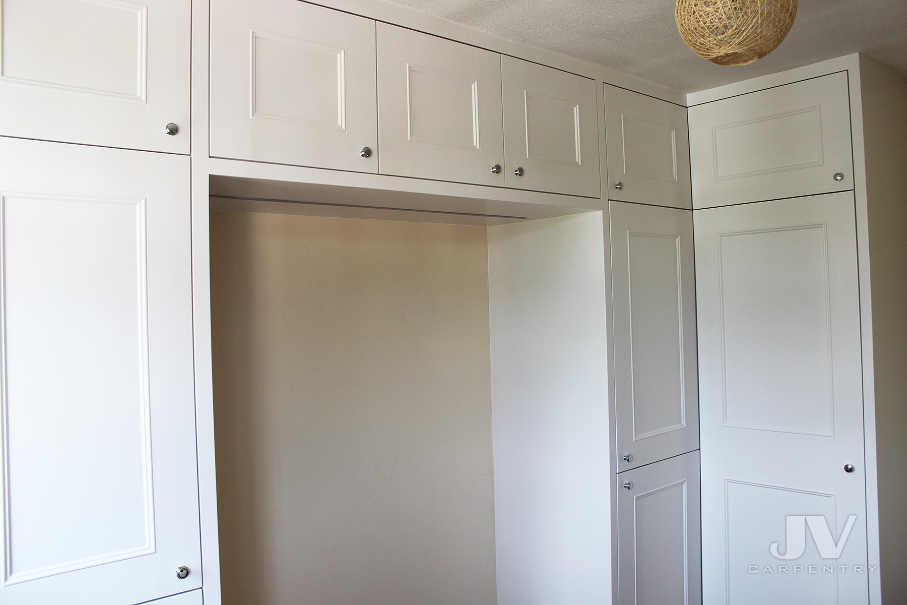 wardrobe with overhead storage-2