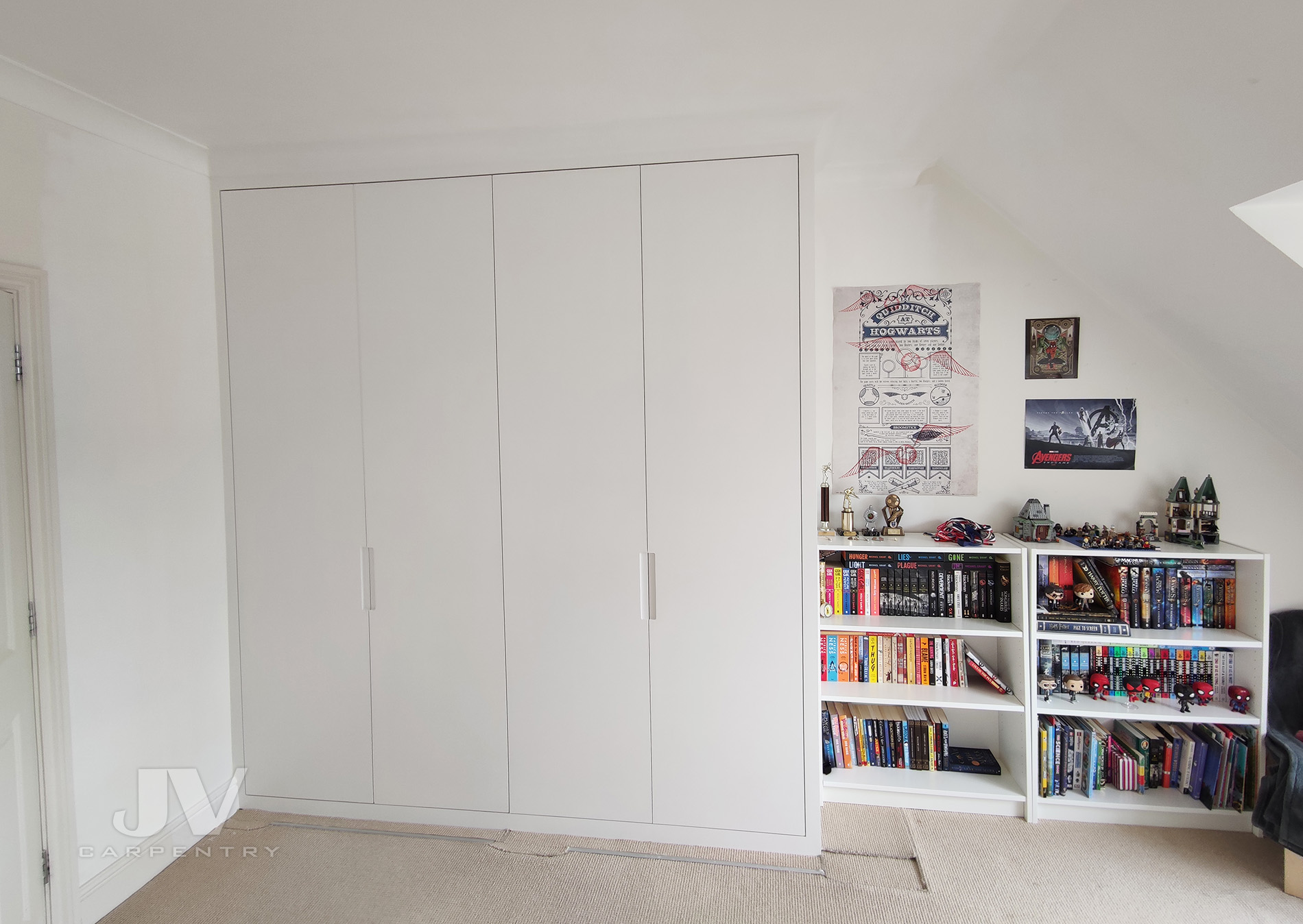 white fitted wardrobe 1