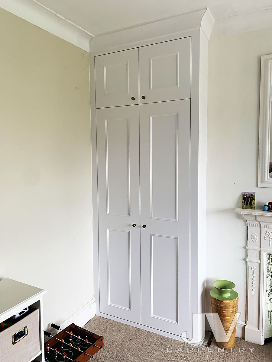 alcove fitted wardrobe (left), Wimbledon