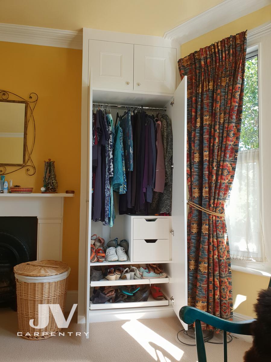 alcove wardrobe interior design