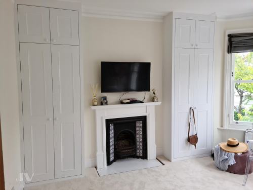 Alcove fitted wardrobes