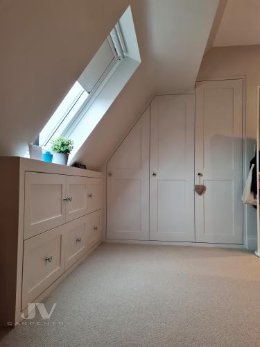 Fitted loft wardrobe in the loft