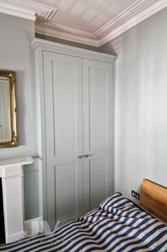 Bedroom-Fitted-wardrobe-alcove
