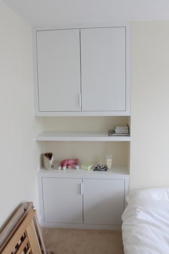 Alcove bookshelf with cabinets