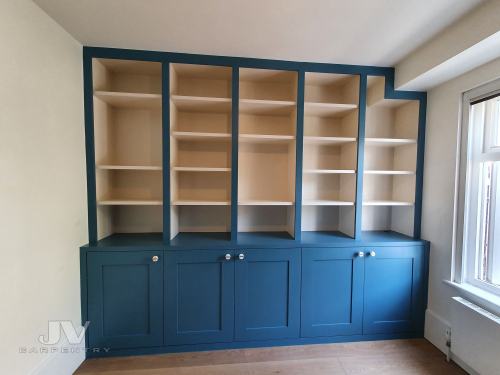 bookshelves-kids-room