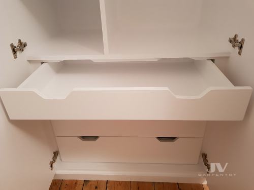 internal drawers 