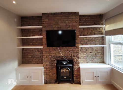 exposed-brick-alcove-shelving