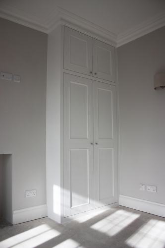 shaker beaded wardrobe with original coving