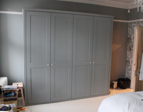 shaker doors fitted wardrobe