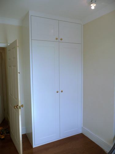 shaker fitted wardrobe