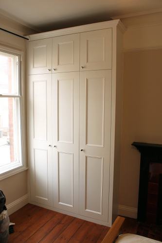 traditional fitted wardrobe