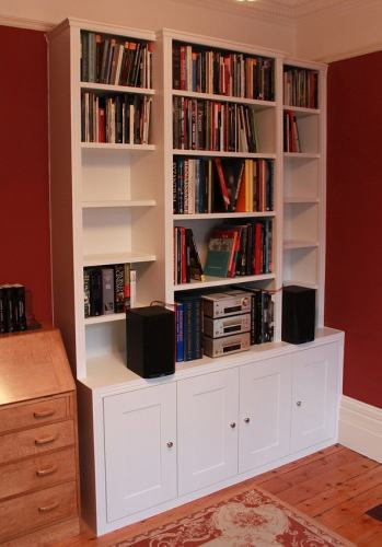 traditional bookshelves