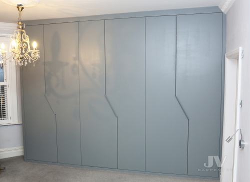 wardrobe-modern-doors