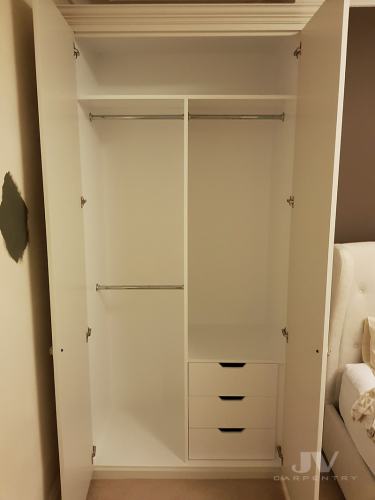 wardrobe drawers hanging rail